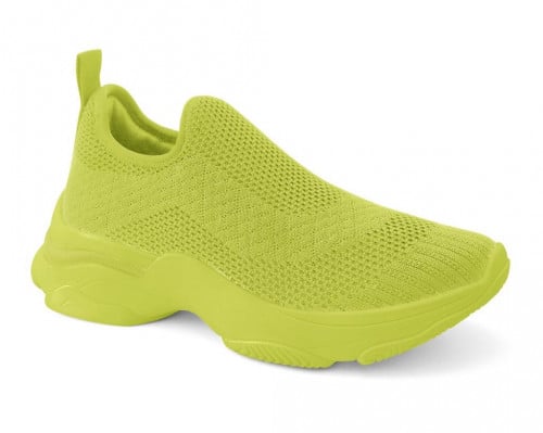 حذاء رياضي فسفوري