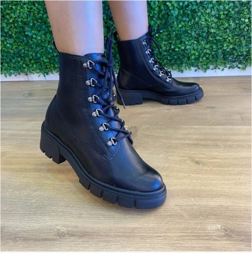 هاف بوت اسود كعب 5 سم