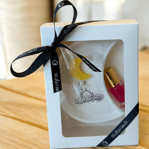 هدية شمعة هلال مع بوكس