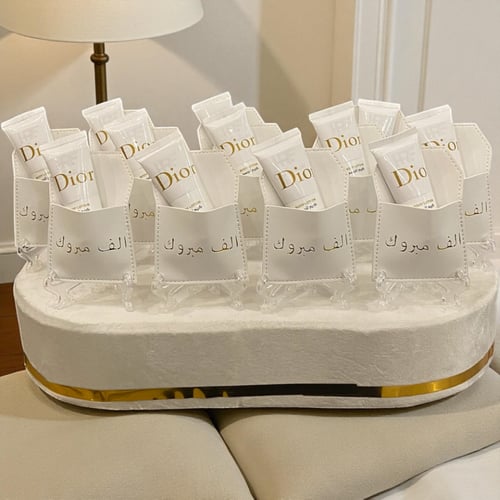 توزيعات لوشن ديور12 حبة