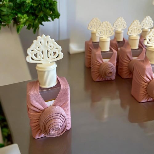 بكج عطور توزيعات١٢ حبه