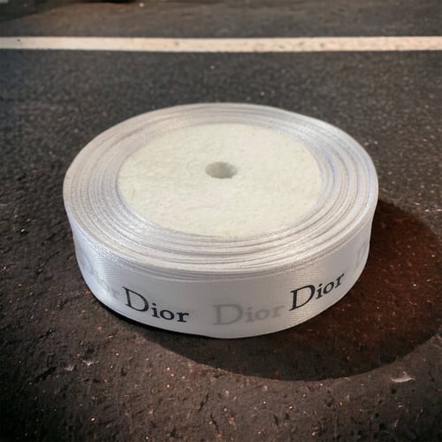 شرائط ماركة ديور أبيض حبة واحده