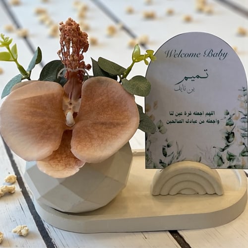 طقم فازة مع كرت لطاولة الخدمة