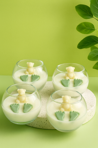 شمع استقبال المواليد – بتصميم الدب والأقدام