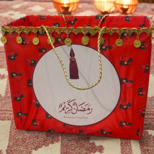 سلة لهدايا رمضان( أحمر)