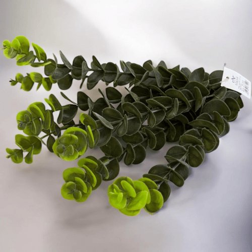 ورد صناعي أخــــضر