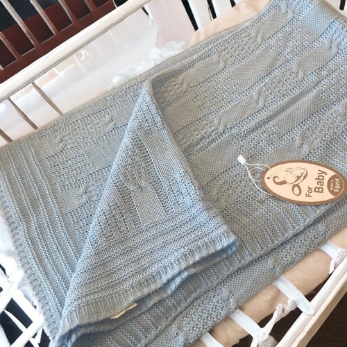 بطانية بيبي(ولد) سماوي اللون بدون كتابه