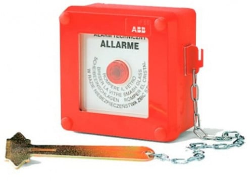 علبة طورائ- EMERGENCY BOX 100 X 100 X 50