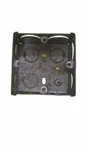 علبة حديد للفيش المفرد 7x7 ستيل