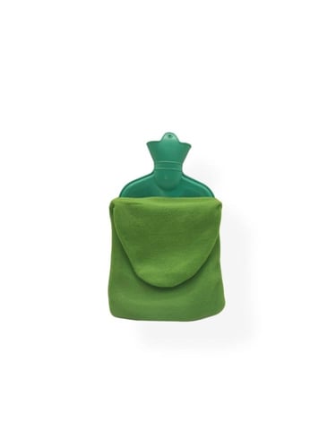 قربة ماء بغطاء ناعم 2 لتر