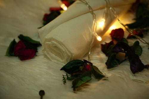 مناشف صحية عالية الامتصاص من ورلد كير ، للاستعمال...