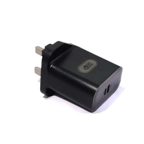 شاحن جداري سريع بقوة 30 واط لأجهزة ايفون و تايب سي