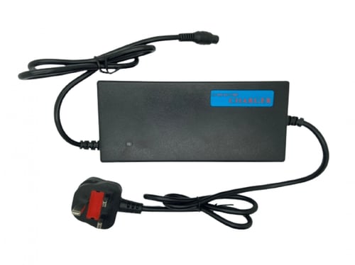 شاحن سكوتر مزود بمروحه 36 فوات مدخل صغير