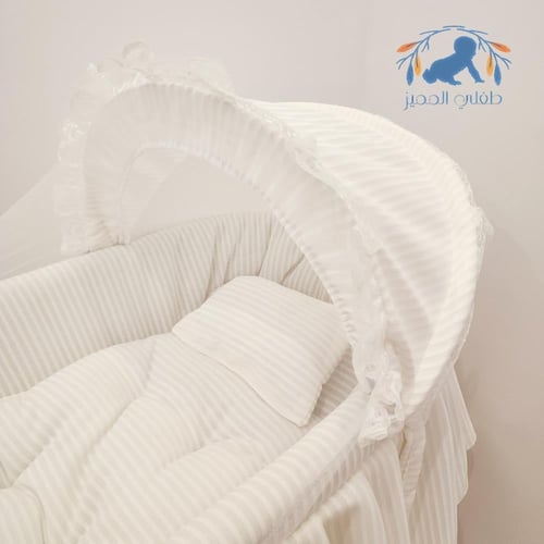 سرير سلة موسى شيال شيفون أبيض مقلم