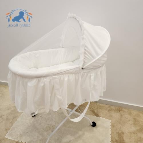 سرير سلة موسى شيال دانتيل أبيض محبب