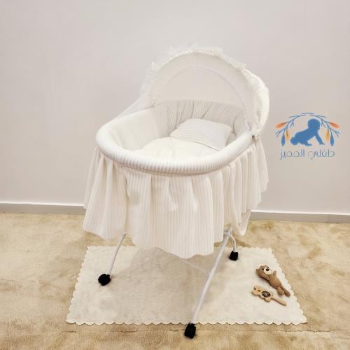 سرير سلة موسى شيال شيفون أبيض مقلم