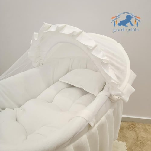 سرير سلة موسى شيال أبيض منقط ناعم