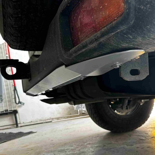 تدعيم للصدام الخلفي نيسان فتك Rear skid plate unde...