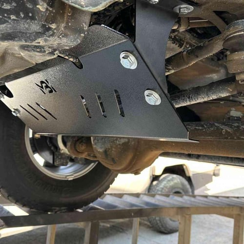 صاجة حماية نيسان فتك حديد Skid plate