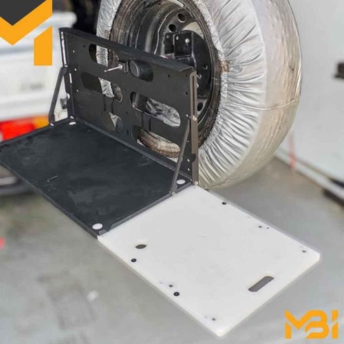 طاولة خدمات نيسان فتك الصالون والربع