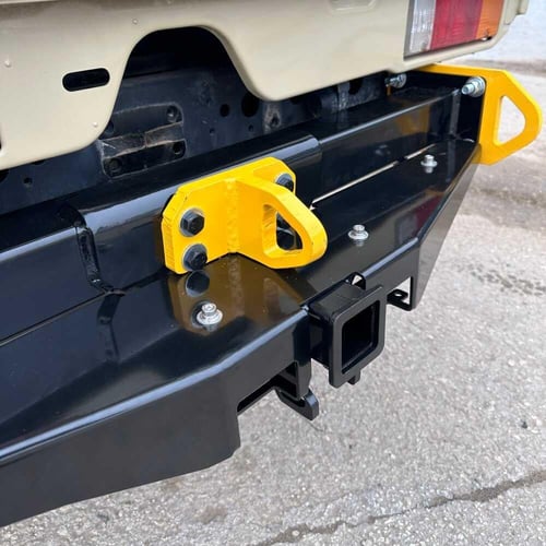 صدام خلفي مع هوك قلص تويوتا شاص