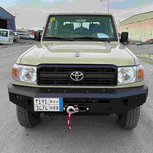 صدام امامي تويوتا شاص بدون رفرف بدون دعامية