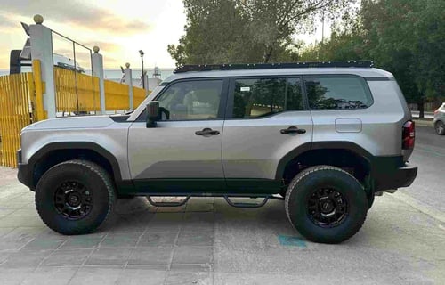 دواسات جانبية برادو 2024