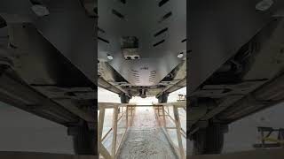 صاجة حماية ايسوزو موكس حديد Skid plate