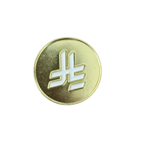 ملصق حديد رمز الريال السعودي اللون ذهبي و ابيض