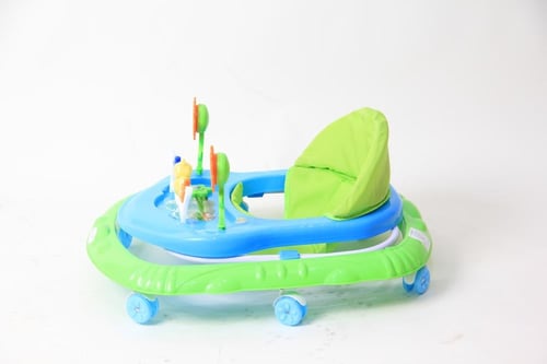 مشاية اطفال