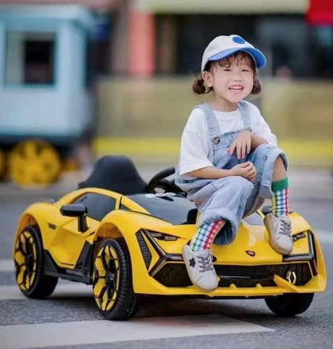 سيارة كهرباء اطفال لامبرجيني لون احمر