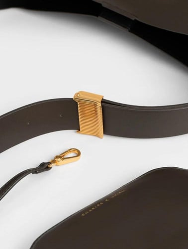 شنطة تشارلز اند كيث/مقاس لارج