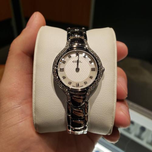 ساعة ايبيل/اللون فضي كامل