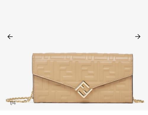 شنطة فندي fendi/كروس بودي