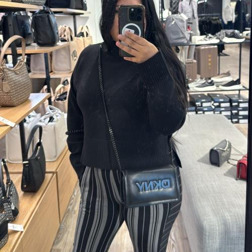 شنطة دكنيdkny/هاردوير اسود