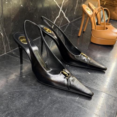 كعب سان لوران