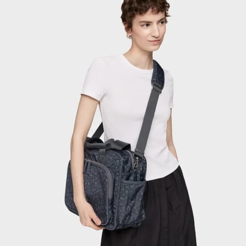 شنطة اطفال توس