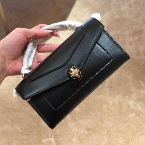 شنطة بولغري