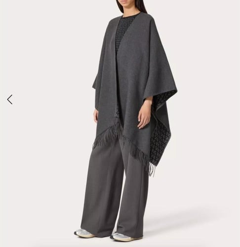 سكارف فالنتينو غارافاني