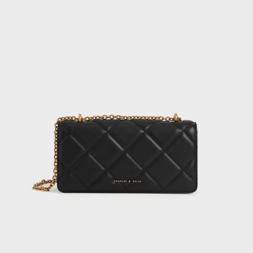 شنطة تشارلز اند كيث