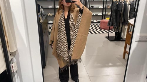 سكارف فالنتينو غارافاني