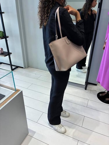 شنطة فالنتينو غارافاني/مقاس سمول-لون رمادي