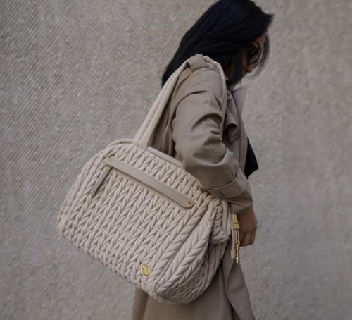 شنطة اطفال من happbrand