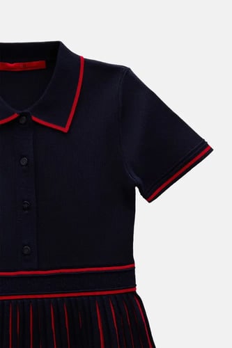 فستان كارولينا هيريرا بناتي