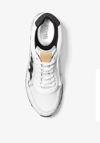 شوز مايكل كورس