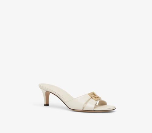 كعب فندي fendi