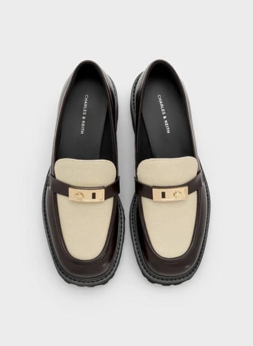 كعب تشارلز اند كيث