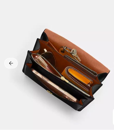 شنطة كوتش كلير