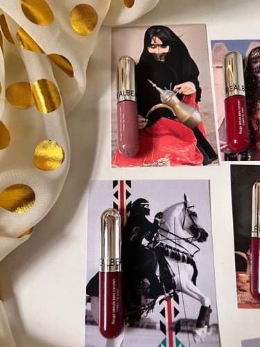 ثيم يوم التاسيس مع روج