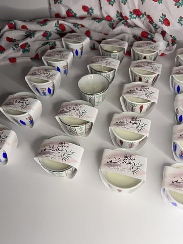 شمعه فنجان مع ثيم تصميم حسب الطلب